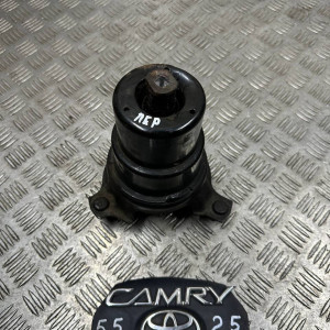 Подушка двигателя передняя Toyota Camry 55 (2015-2018) 123610V060