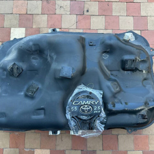 Бак топливный Toyota Camry 55 (2015-2018) 2,5 7700106190