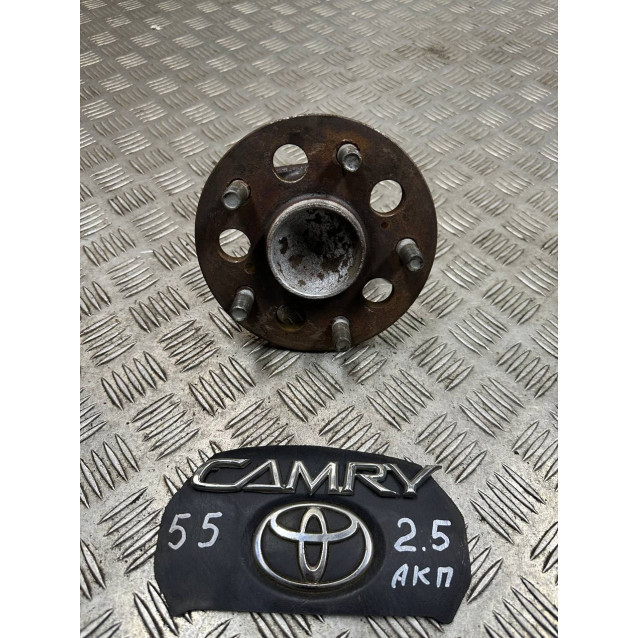 Ступица задняя правая Toyota Camry 55 (2015-2018) 8954406040 4245006110