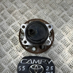 Ступица задняя правая Toyota Camry 55 (2015-2018) 8954406040 4245006110
