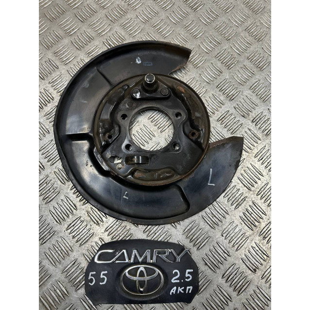 Защита щиток тормозного диска Toyota Camry 55 (2015-2018) 4650406080 *левый