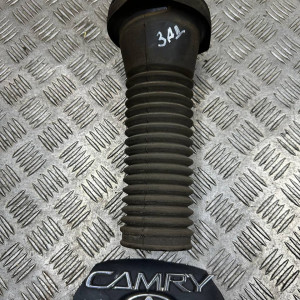 Опора амортизатора задняя Toyota Camry 55 (2015-2018) 4875006130