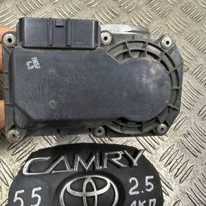 Дроссельная заслонка Toyota Camry 55 (2015-2018) 2,5 АКПП 220300V010