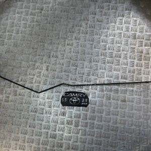 Торсион крышки багажника Toyota Camry 55 (2015-2018) 6453206380