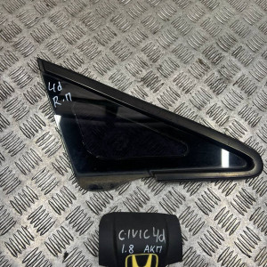 Стекло в кузов переднее правое (форточка) Honda Civic 4D (FD) (2006-2011) 73331SNAA01 73330SNAA00