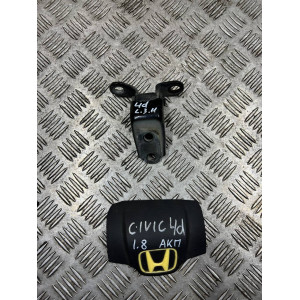 Петля двери задней левой низ Honda Civic 4D (FD) (2006-2011) 67960SLA003ZZ