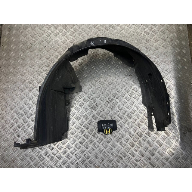 Подкрылок передний левый Honda Civic 4D (FD) (2006-2011) 74151SNAA10