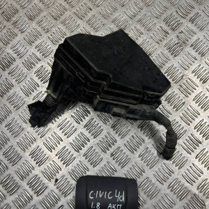 Блок предохранителей Honda Civic 4D (FD) (06-11) 1.8 АКПП 38250SNAJ21