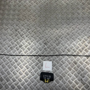 Торсион трос крышки багажника левый Honda Civic 4D (FD) (2006-2011) 74872SNAJ00