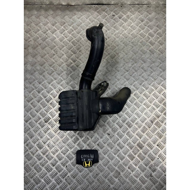 Резонатор воздушного фильтра Honda Civic 4D (FD) (2006-2011) 17230RNAA00