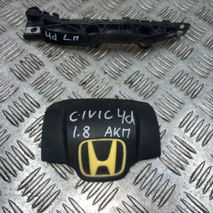 Кронштейн (направляющая) переднего бампера левый Honda Civic 4D (FD) (2006-201) 71198SNB003