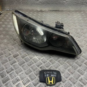 Фара правая Honda Civic 4D (FD) (2006-2011) 33101SNBG03
