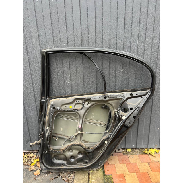 Дверь задняя правая Honda Civic 4D (FD) 2006-2011 67510SNAU00ZZ