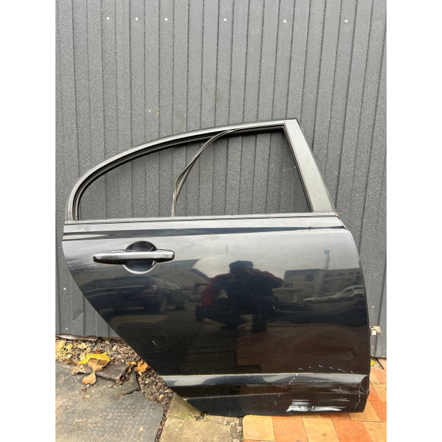 Дверь задняя правая Honda Civic 4D (FD) 2006-2011 67510SNAU00ZZ