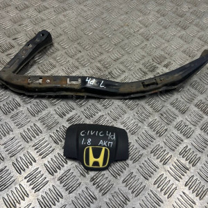 Кронштейн направляющая бампера под фару левый Honda Civic 4D (FD) 2006-2011 71190SNB000