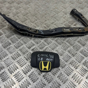 Кронштейн направляющая бампера под фару правый Honda Civic 4D (FD) (2006-2011) 71140SNB000