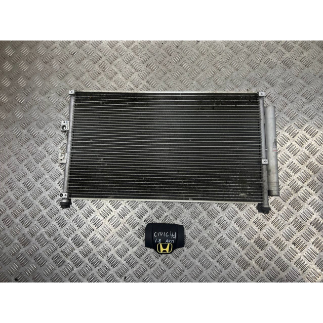Радиатор кондиционера Honda Civic 4D (FD) (2006-2011) 80110SNNA43 80110SNBA42