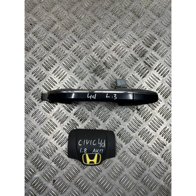 Ручка двери левая задняя Honda Civic 4D (FD) (2006-2011) 72180SNBE01ZA