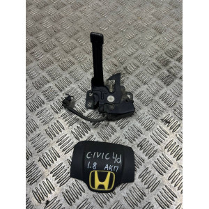 Замок капота  Honda Civic 4D (FD) (2006-201) 74120SNBE01 74120SNBE11