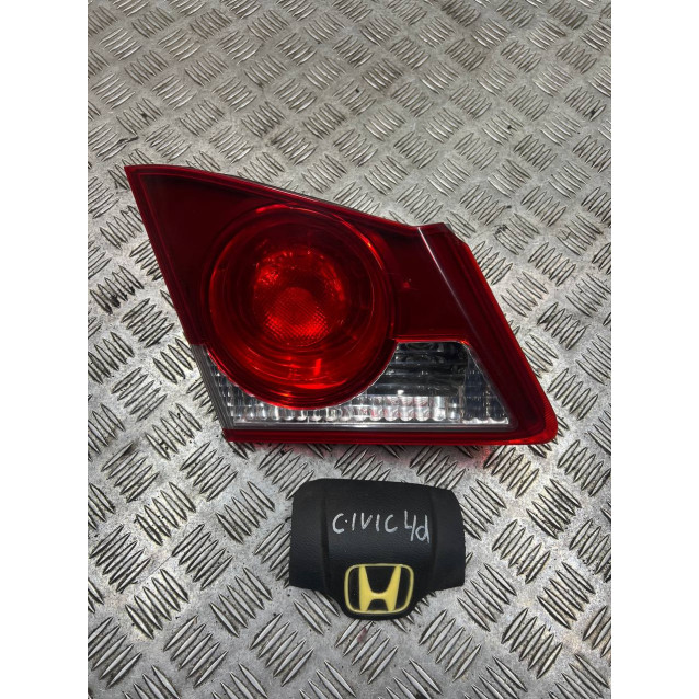 Фонарь внутренний левый Honda Civic 4D FD (2006-2011) 34156SNBG02