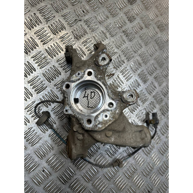 Цапфа задняя правая Honda Civic 4D (FD) 2006-2011 52210SNAA50