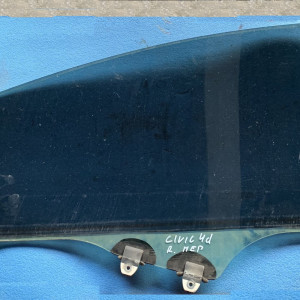 Стекло двери переднее правое Honda Civic 4D (FD) (2006-2011) 73300SNBE01 73300SNBE02