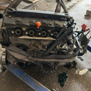 Двигатель Honda Civic 4D FD 1,8 2006-2011 R18A2
