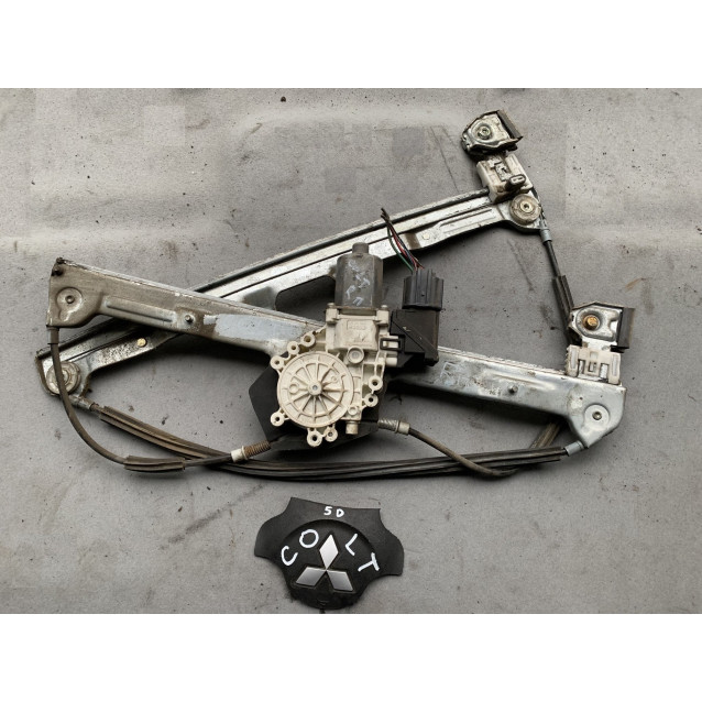 Моторчик стеклоподъемника передний правый Mitsubishi Colt (Z30)(2004-2008) 130822207