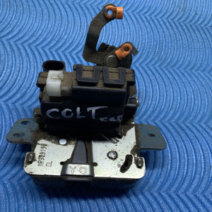 Замок крышки багажника Mitsubishi Colt (2004-2008) MR959190