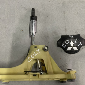 Кулиса переключения Mitsubishi Colt (2004-2008) МКПП MN178047