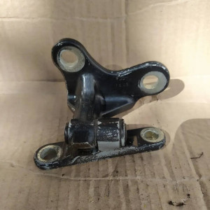 Петля двери задней правой верх Mitsubishi Colt (Z30)(2004-2008) MR959094