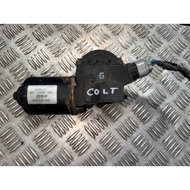 Моторчик стеклоочистителя передний Mitsubishi Colt (Z30)(2004-2008) MN145985
