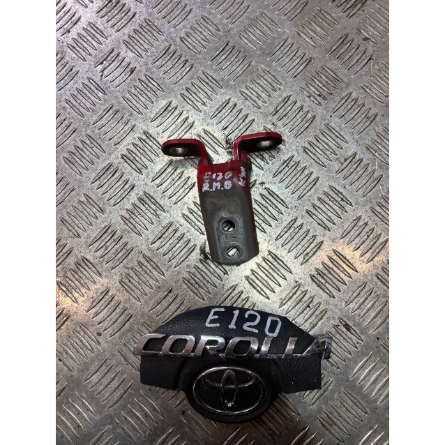 Петля двери передней правой верх Toyota Corolla E12 (2000-2006) 6871002040
