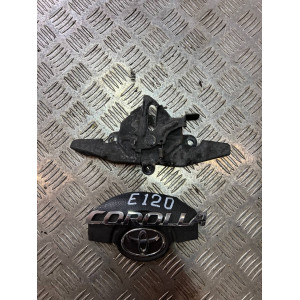 Замок капота Toyota Corolla E12 (2000-2006)  