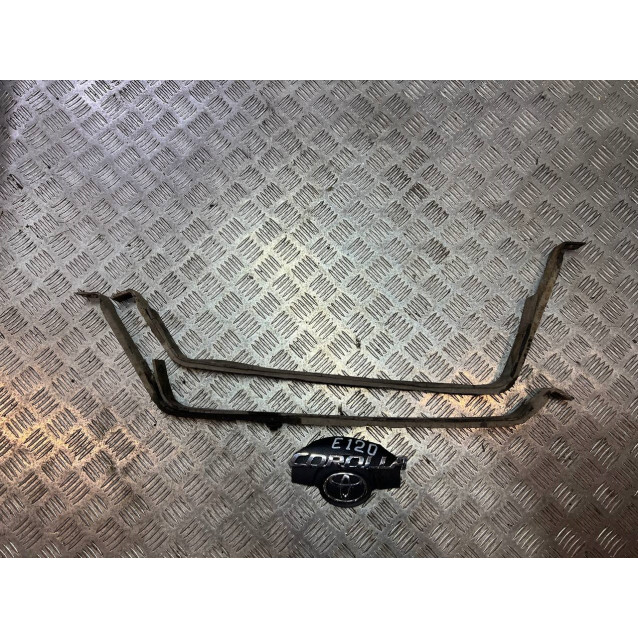Кронштейн крепления топливного бака Toyota Corolla E12 (2000-2006) 7760112250