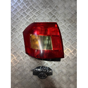 Фонарь левый Toyota Corolla E12 (2000-2006) 8149813010