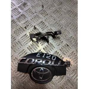 Ручка лючка бензобака Toyota Corolla E12 (2000-2006) 7730613020