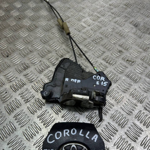 Замок двери передний правый Toyota Corolla E15 (2007-2013) 6903012490 6971002110