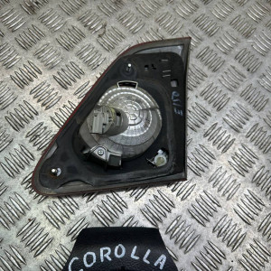 Фонарь левый внутренний Toyota Corolla E15 (2007-2013) 8159112100