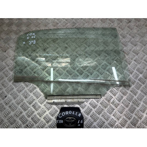 Стекло двери заднее правое Toyota Corolla E15 (2007-2013) 6811312770 6810302220