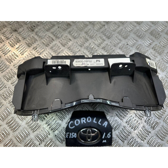 Щиток приборов Toyota Corolla E15 (07-13) 8380002P52