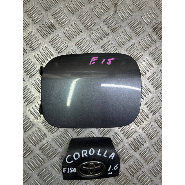 Лючок бензобака Toyota Corolla E15 (2007-2013) 7735012490