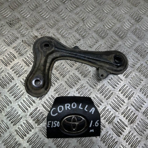 Кронштейн передней бал﻿ки задний левый Toyota Corolla E15 (2007-2013) 5225802031