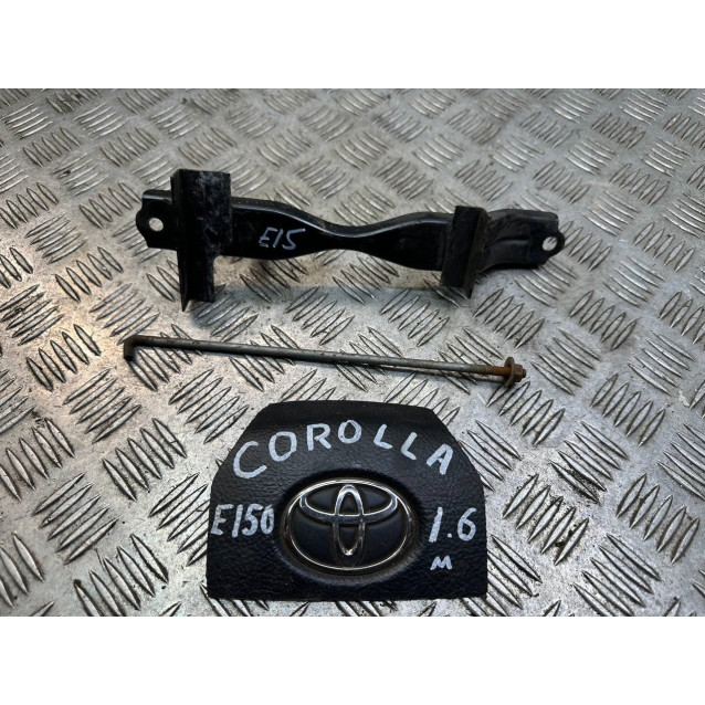 Крепление аккумулятора Toyota Corolla E15 (2007-2013) 7440402250