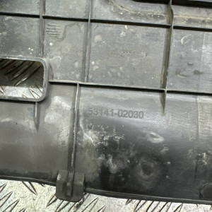 Накладка замка капота передней панели Toyota Corolla E15 (2007-2013) 5314102030