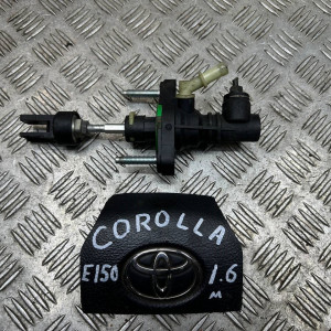 Цилиндр сцепления главный Toyota Corolla E15 (2007-2013) 3142012030