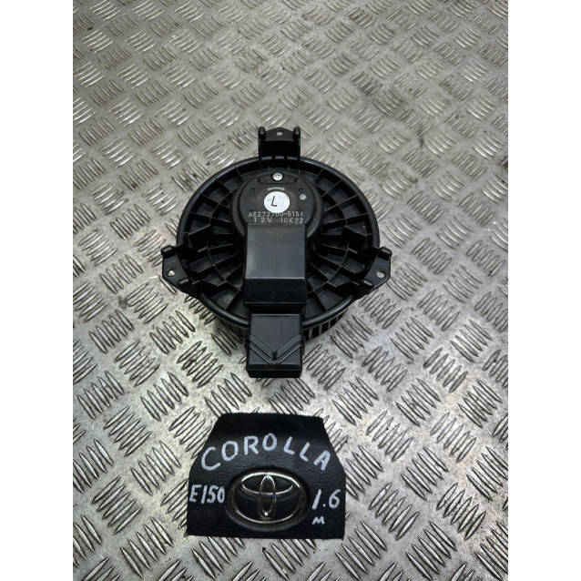 Моторчик печки Toyota Corolla E15 (2007-2013) 8710302470