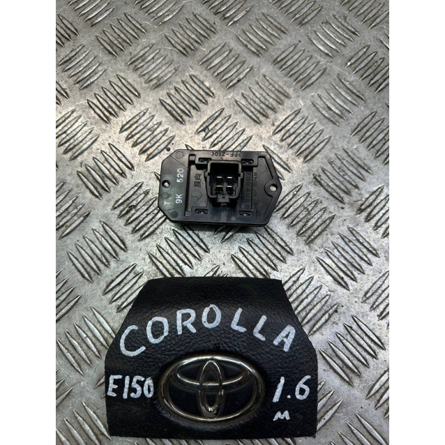 Резистор печки Toyota Corolla E15 (2007-2013) 871380K110