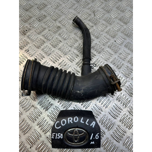 Патрубок повітряного фільтра Toyota Corolla E15 (07-13) 178810D230