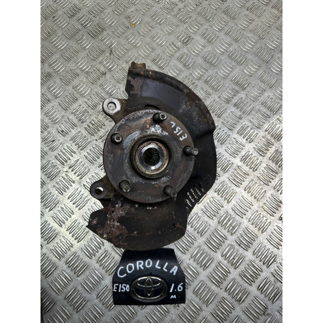 Кулак поворотный левый (цапфа) Toyota Corolla E15 (2007-2013) 4321212410 4321202350